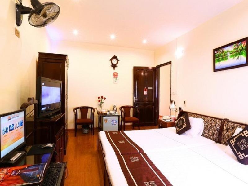A25 Hotel - 38 Hang Thiec Hanoi Exteriör bild